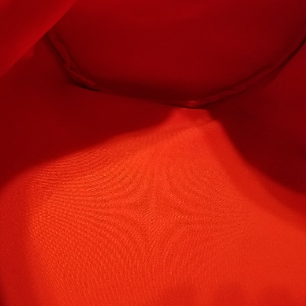 small red duffel bag, some small stains - Picture 7 of 8